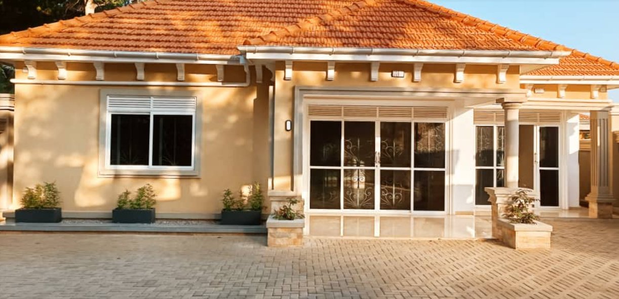 BRAND NEW π HOUSE FOR SALE!! LOCATION IN #NAMUGONGO- SONDE Canada - Has,# ποΈ #3Bedrooms, negotiable#3Bathrooms π 1boys quarter Sited on #15decimals at Ready private Milo land title